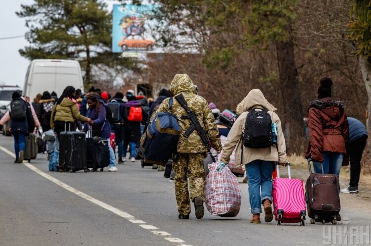 Детальніше про статтю Біженці